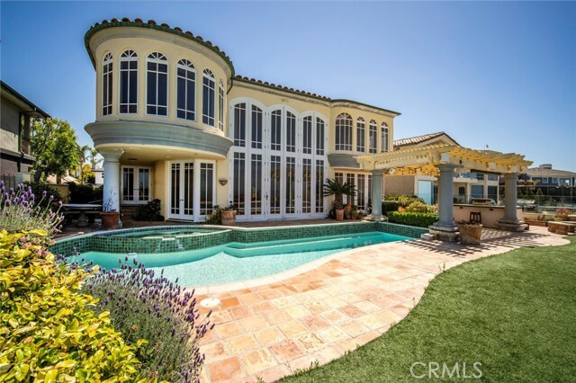 Property Photo: 3822 Vista Blanca CA 92672