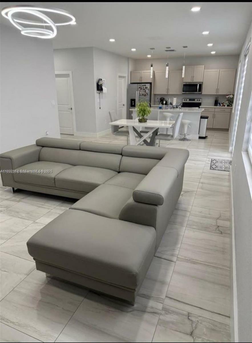 Property Photo:  27132 SW 132nd Ct Rd  FL 33032 
