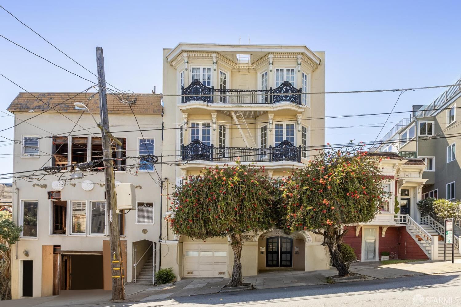 Property Photo:  2211 Broderick Street 3  CA 94115 