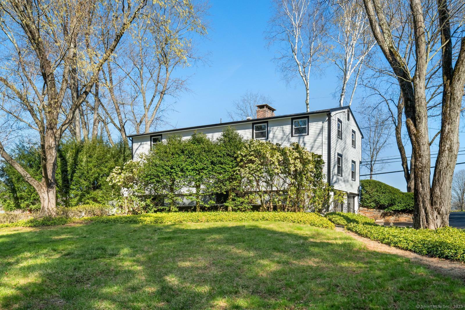 Property Photo: 689 South Meriden Road CT 06410