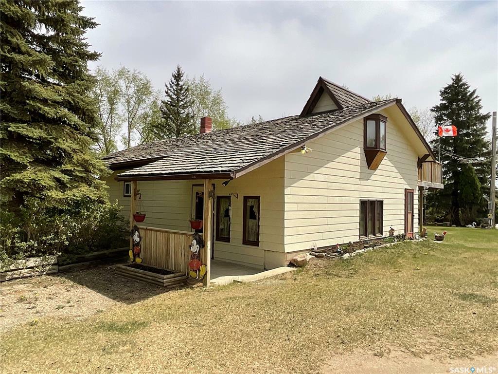 Property Photo: Rural Address SK S0K 4R0