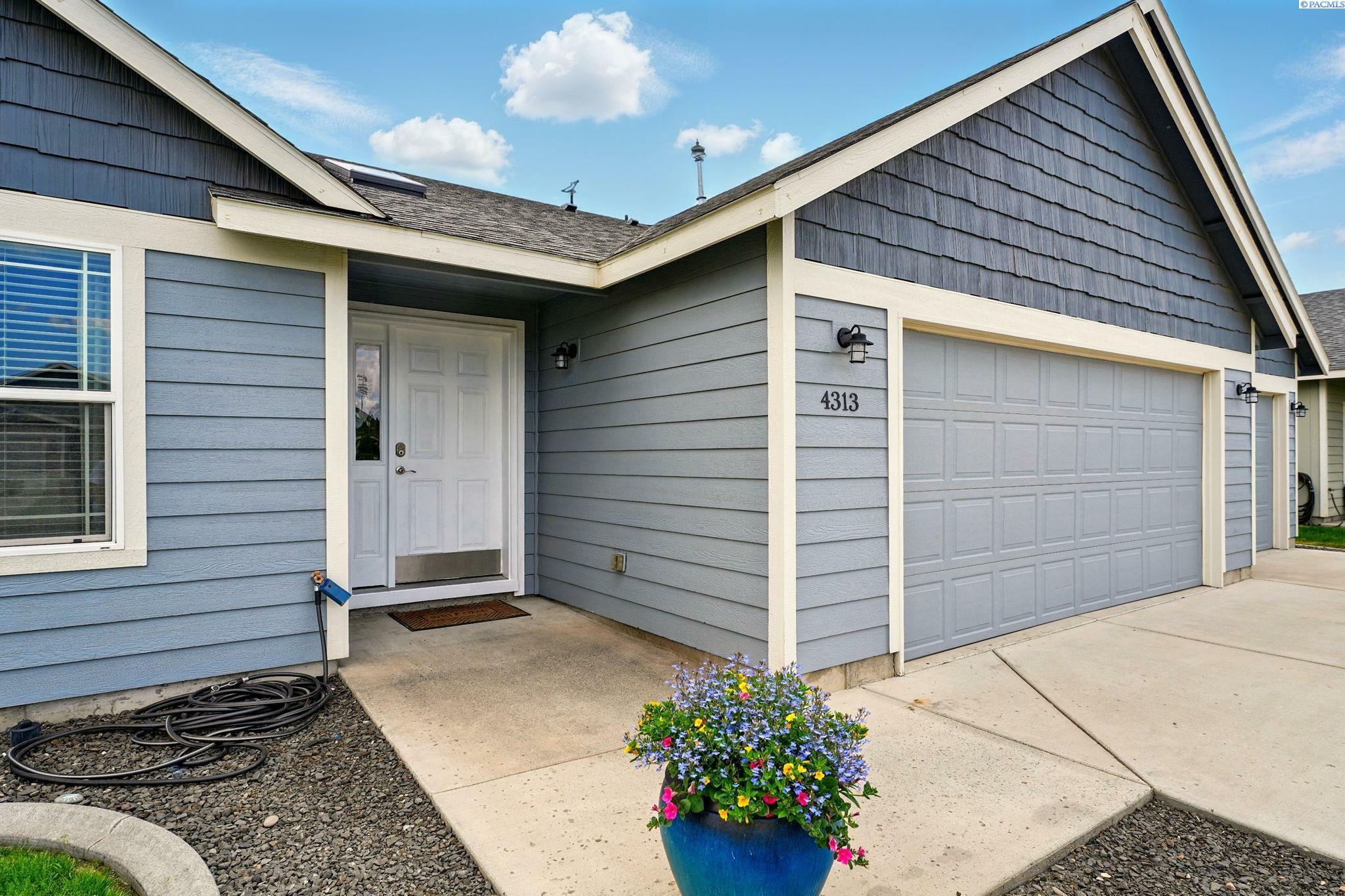 Property Photo: 4313 Montgomery Lane WA 99301