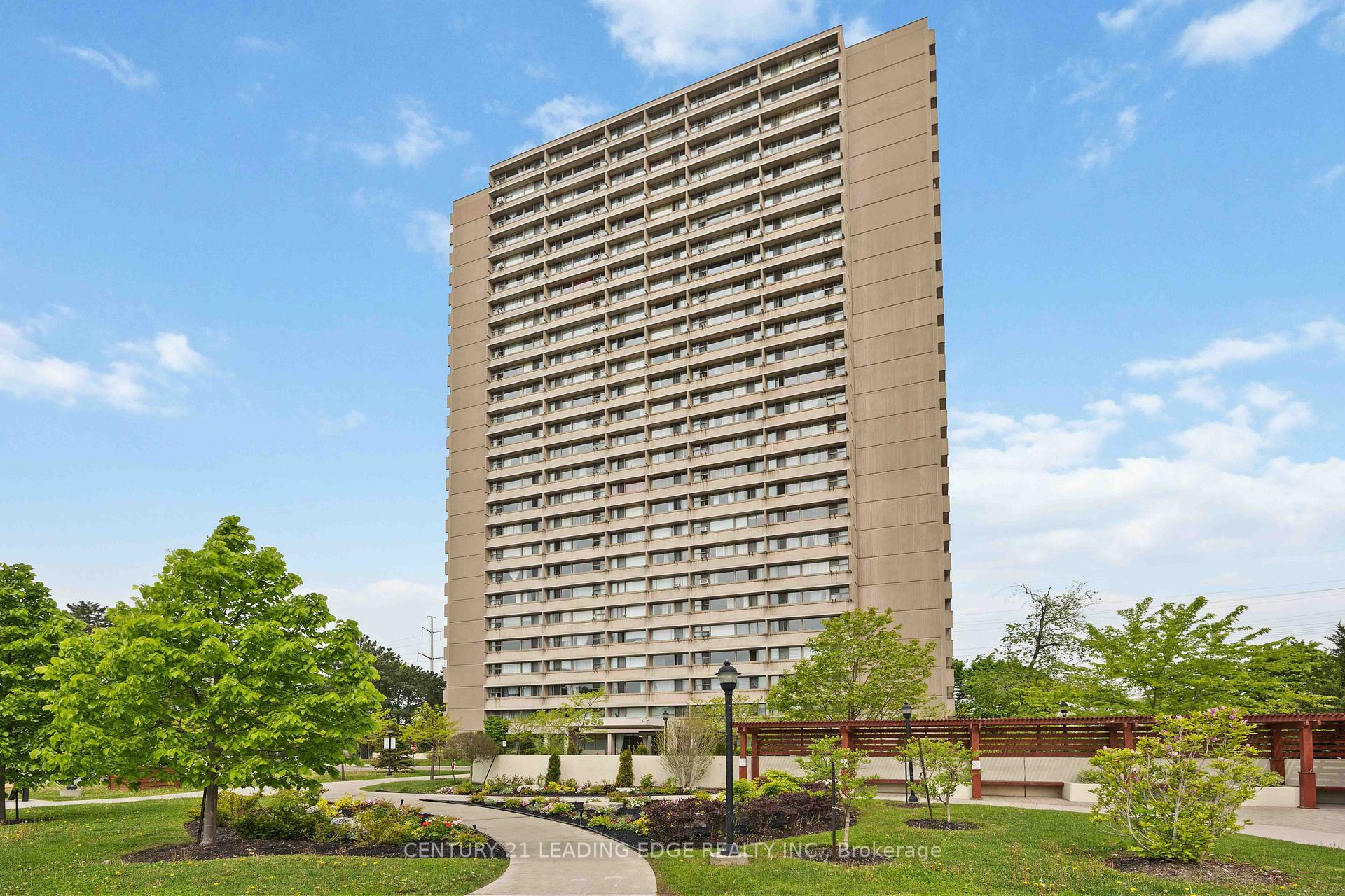 Property Photo:  735 Don Mills Road 1604  ON M3C 1T1 
