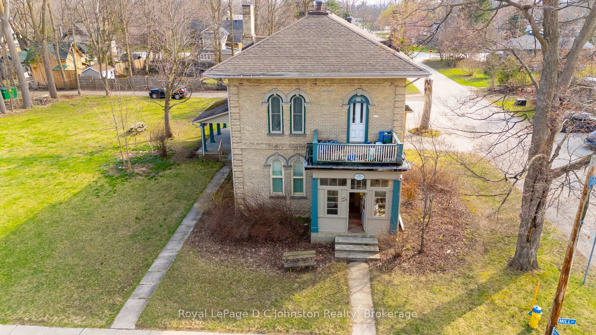 Property Photo: 490 Mill Street #1, #2, #3, #4 ON N0H 2C0