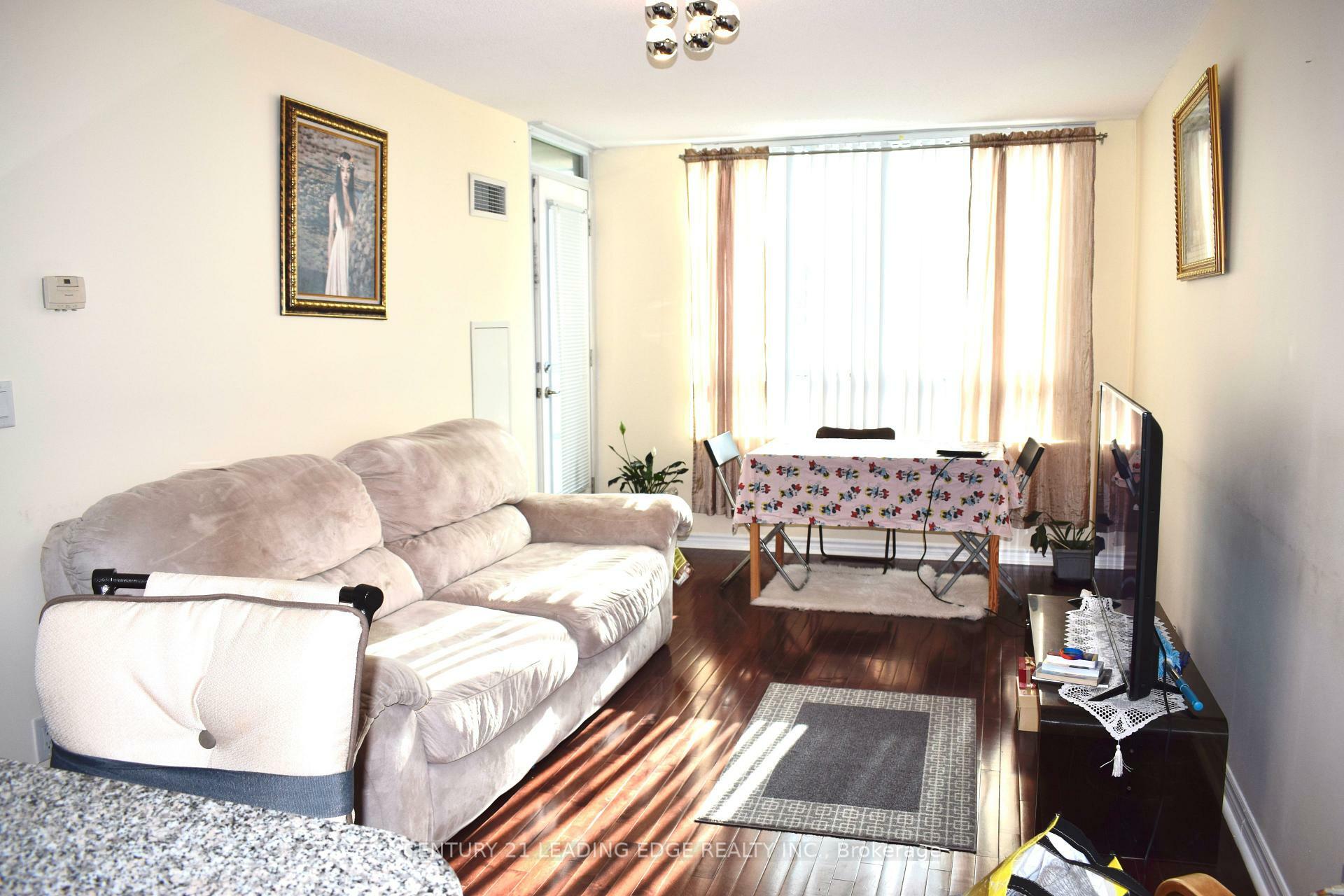 Property Photo: 68 Grangeway Avenue 501 ON M1H 0A1