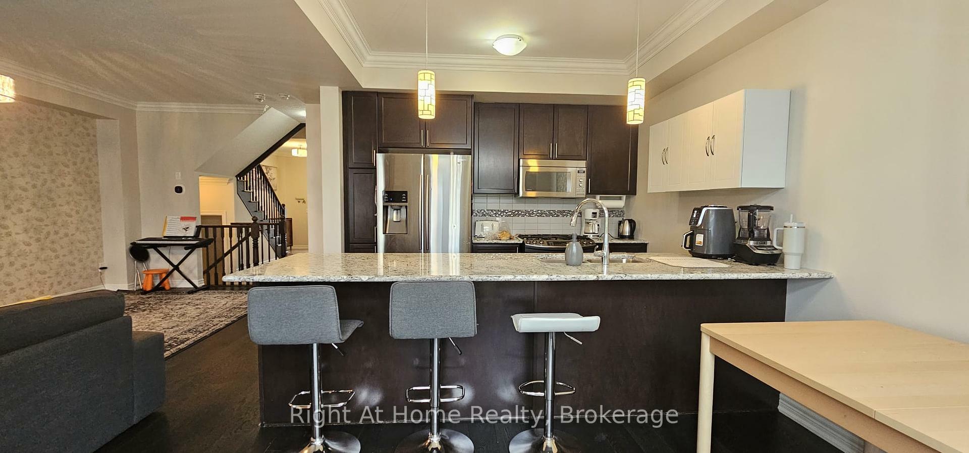 Property Photo: 2326 Natasha Circle ON L6M 1N9