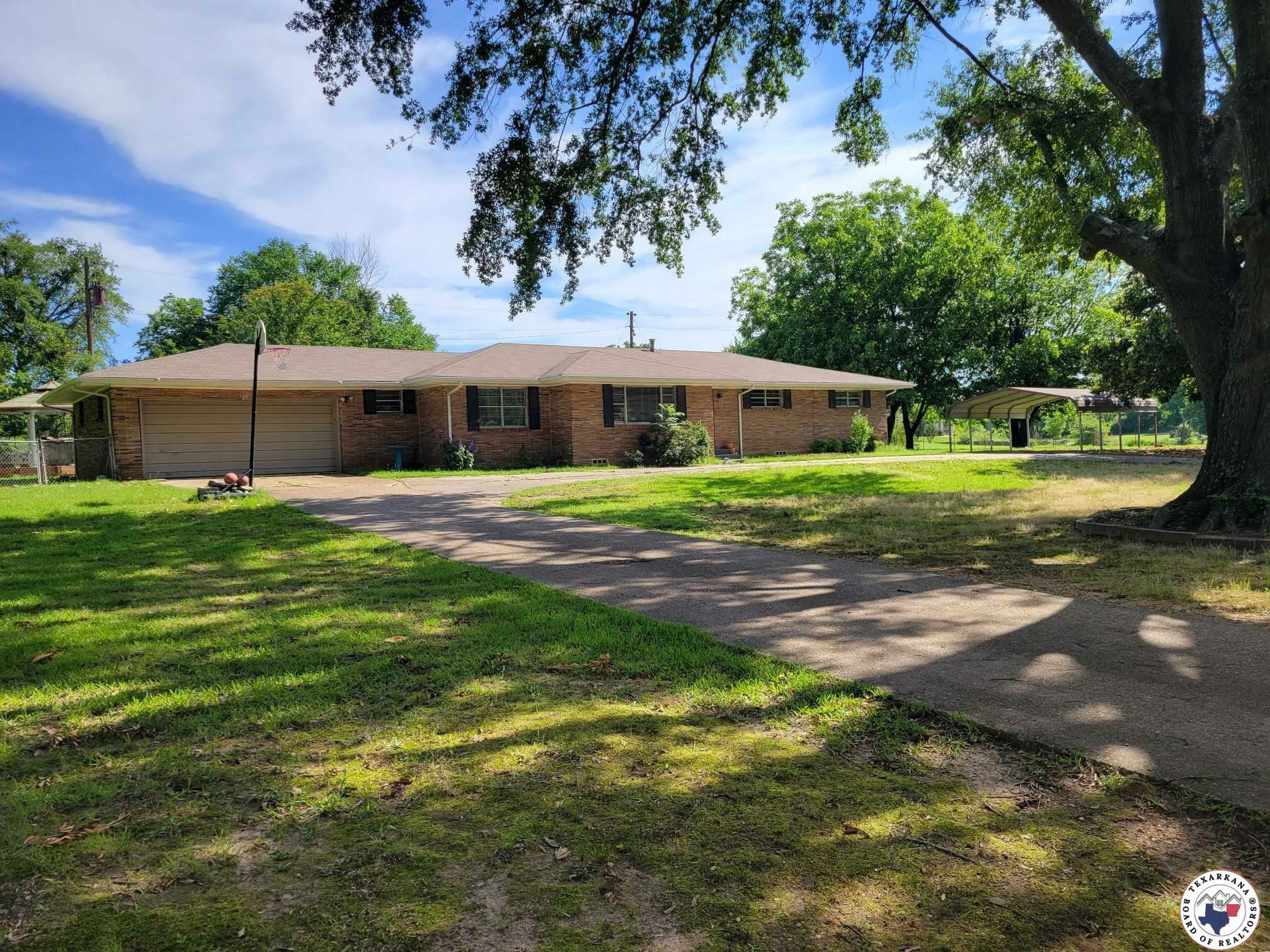 Property Photo: 5105 Tennessee Rd AR 71854