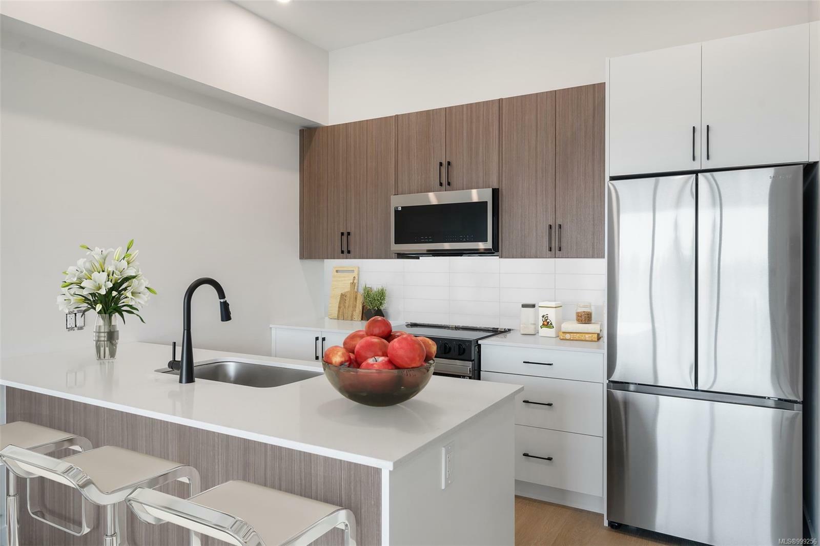 Property Photo: 2770 Winster Rd 607 BC V9B 3P5