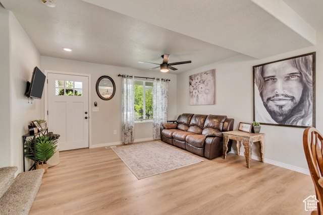 Property Photo: 5503 N Geneva Way UT 84074