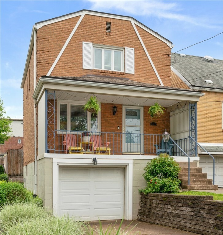 Property Photo: 1233 Goodman St PA 15218