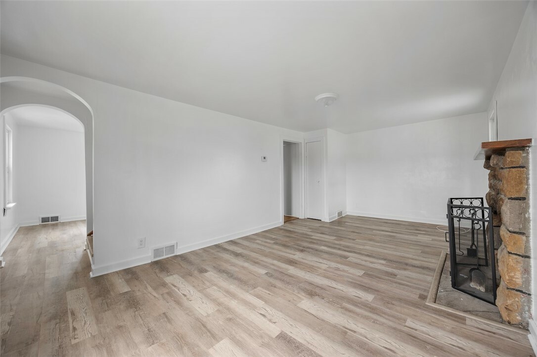 Property Photo: 1 Core St PA 15301