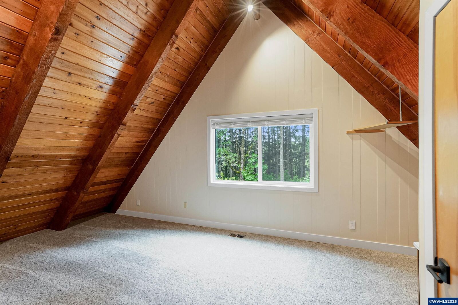 Property Photo:  6182 31st Av SE  OR 97317 