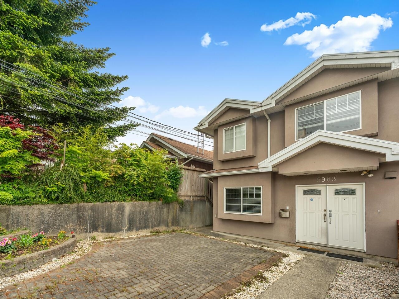 Property Photo: 5983 Hardwick Street BC V5G 1R5