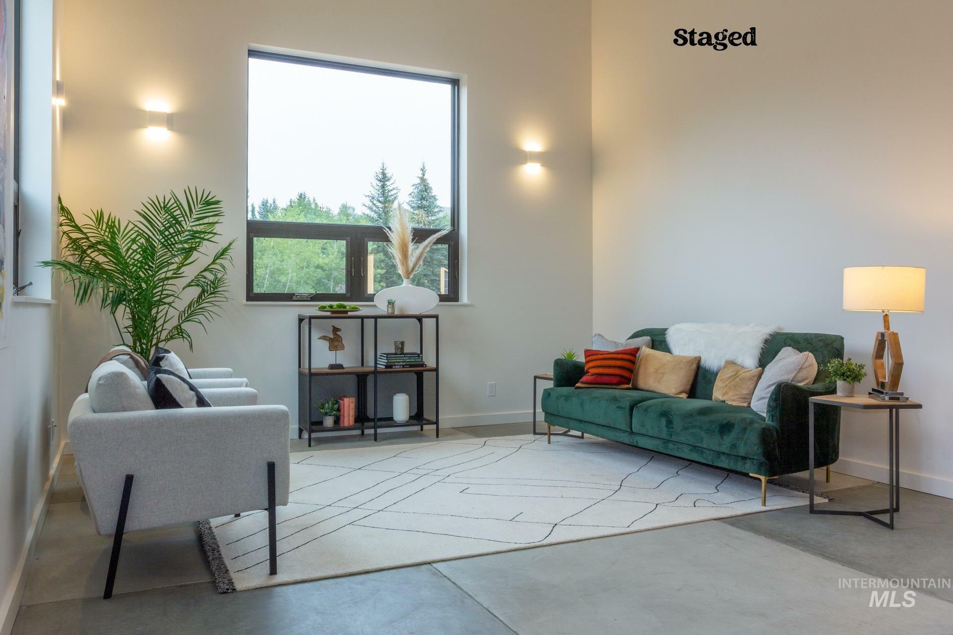 Property Photo: 250 Amatopia Way 250 ID 83333