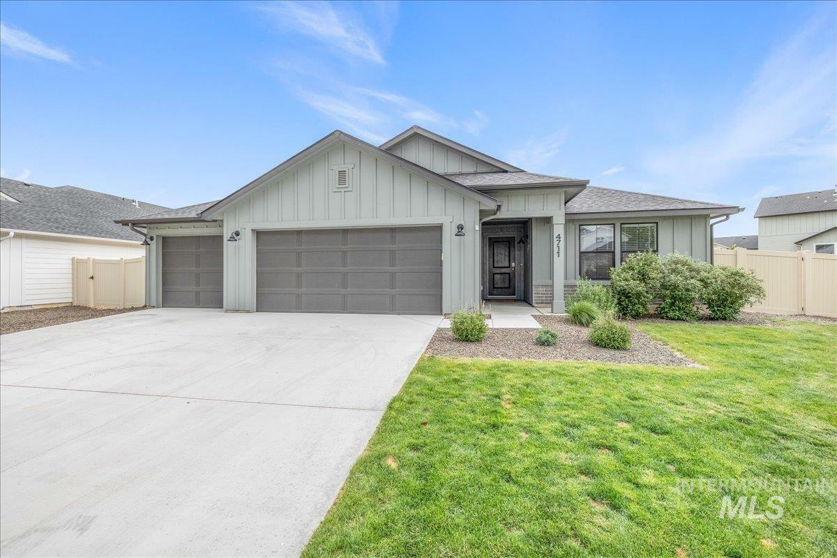 Property Photo: 4711 Endicott Dr. ID 83605