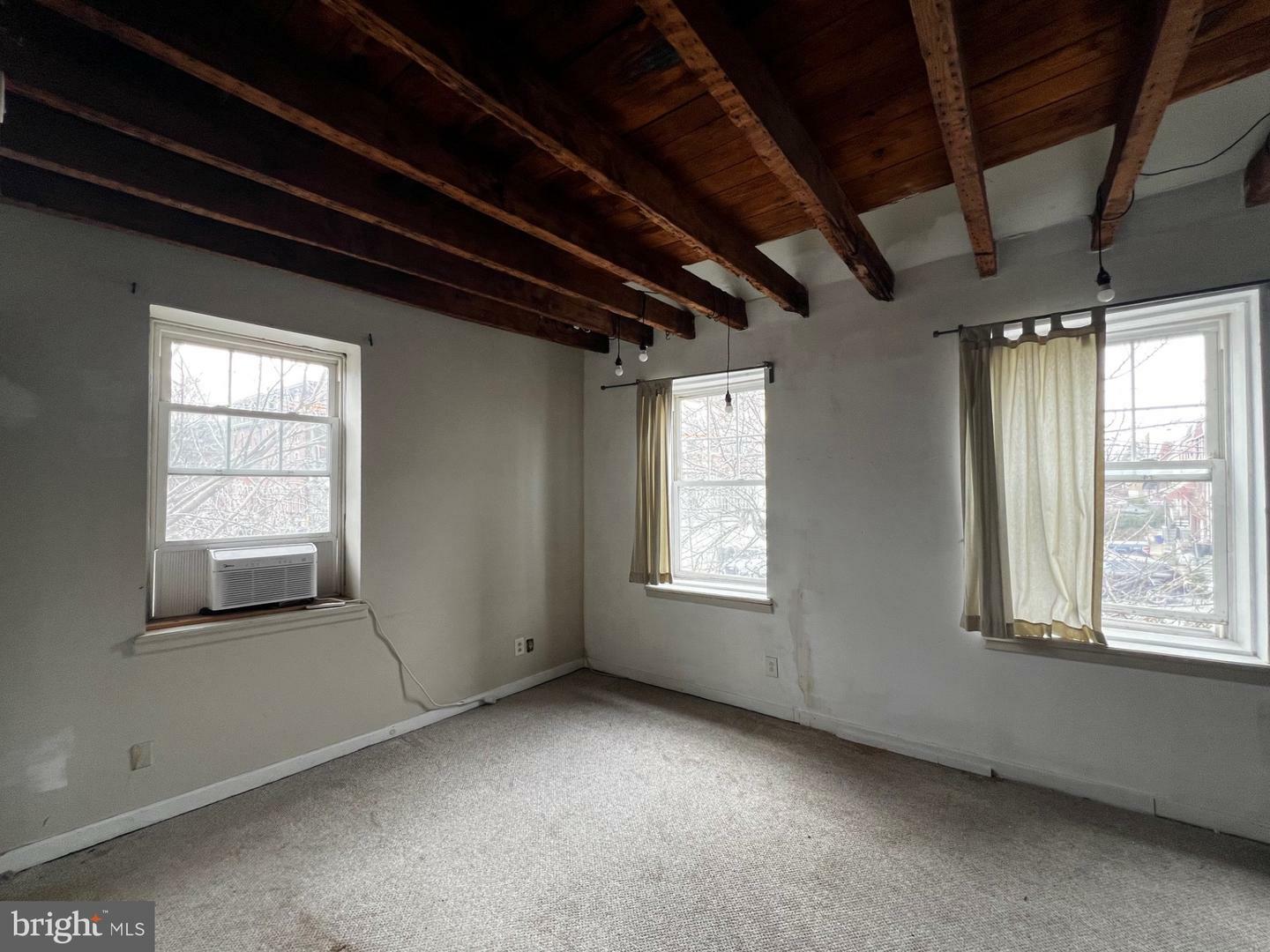 Property Photo: 801 N 5th Street PA 19123