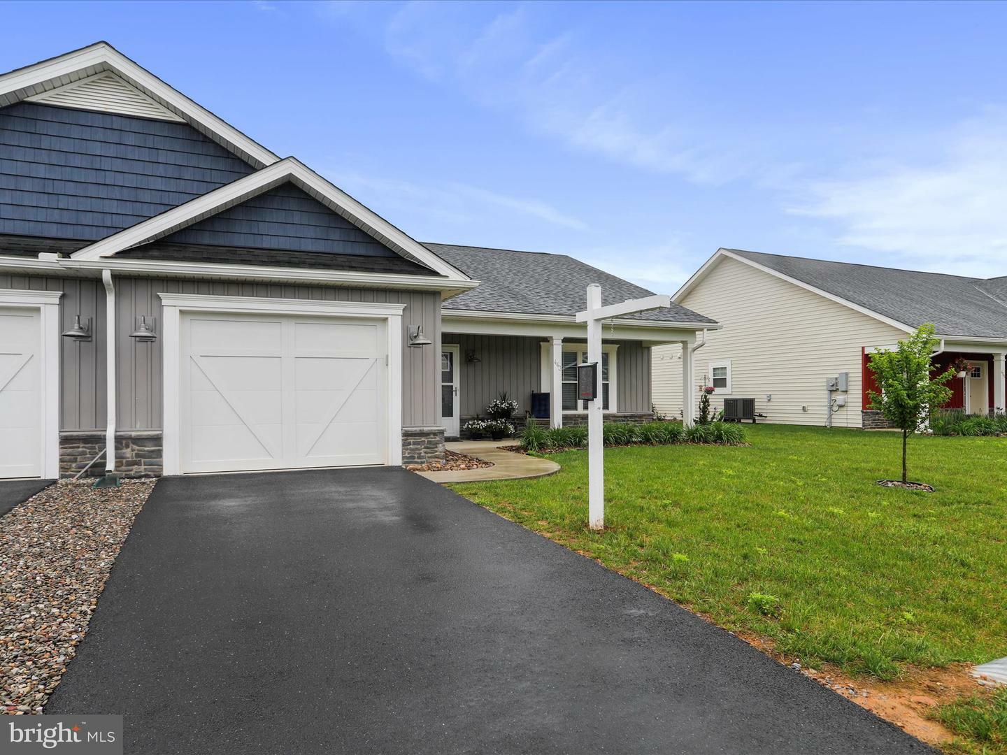 Property Photo: 443 Dripping Spring Drive WV 25427