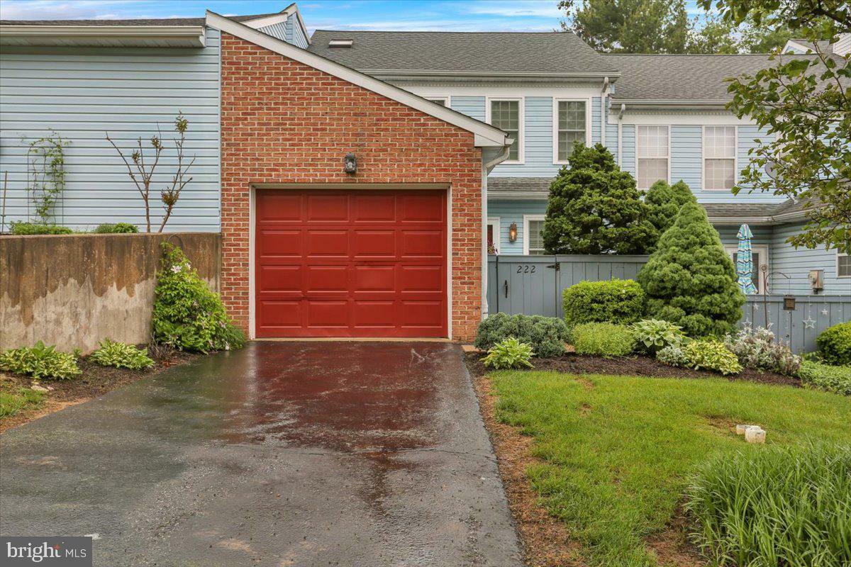 Property Photo: 222 Winding Hill Drive PA 17601