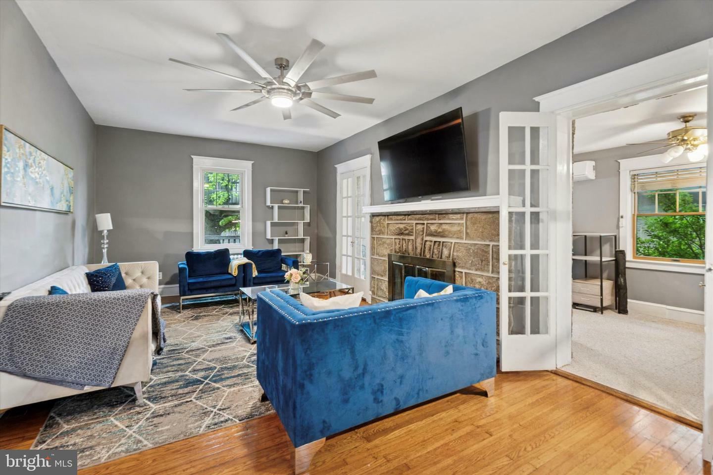 Property Photo: 3726 Woodland Avenue PA 19026