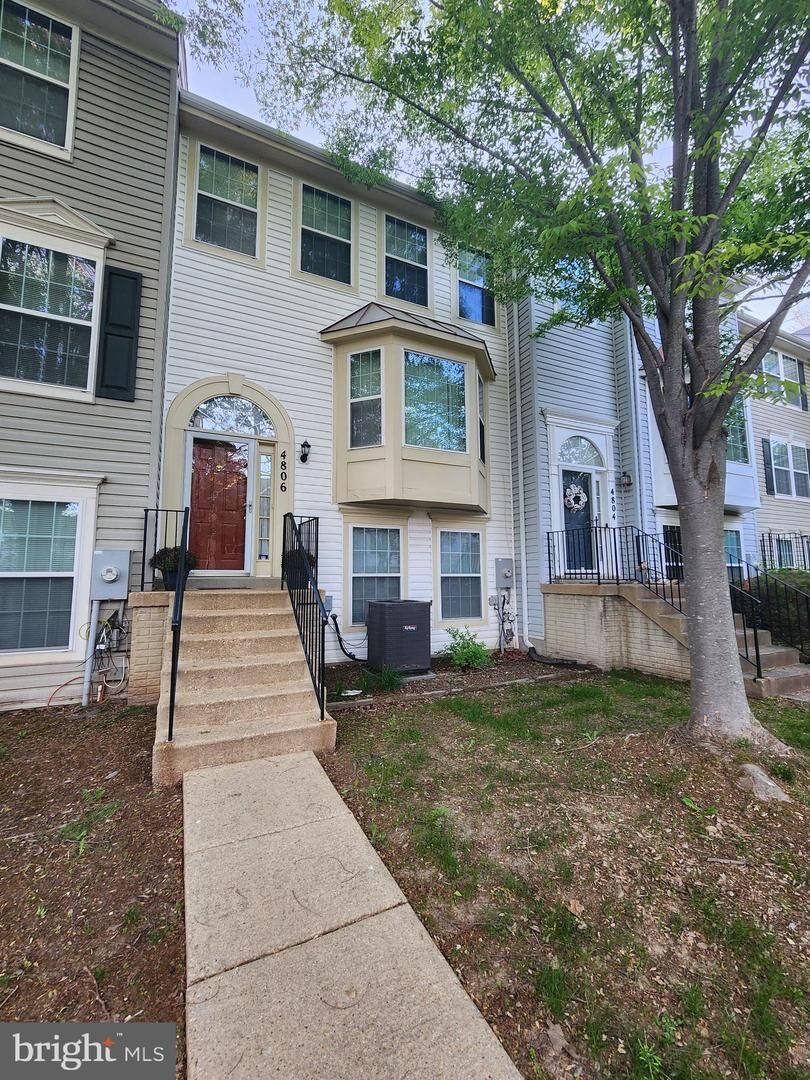 Property Photo: 4806 Amberfield Way MD 20772