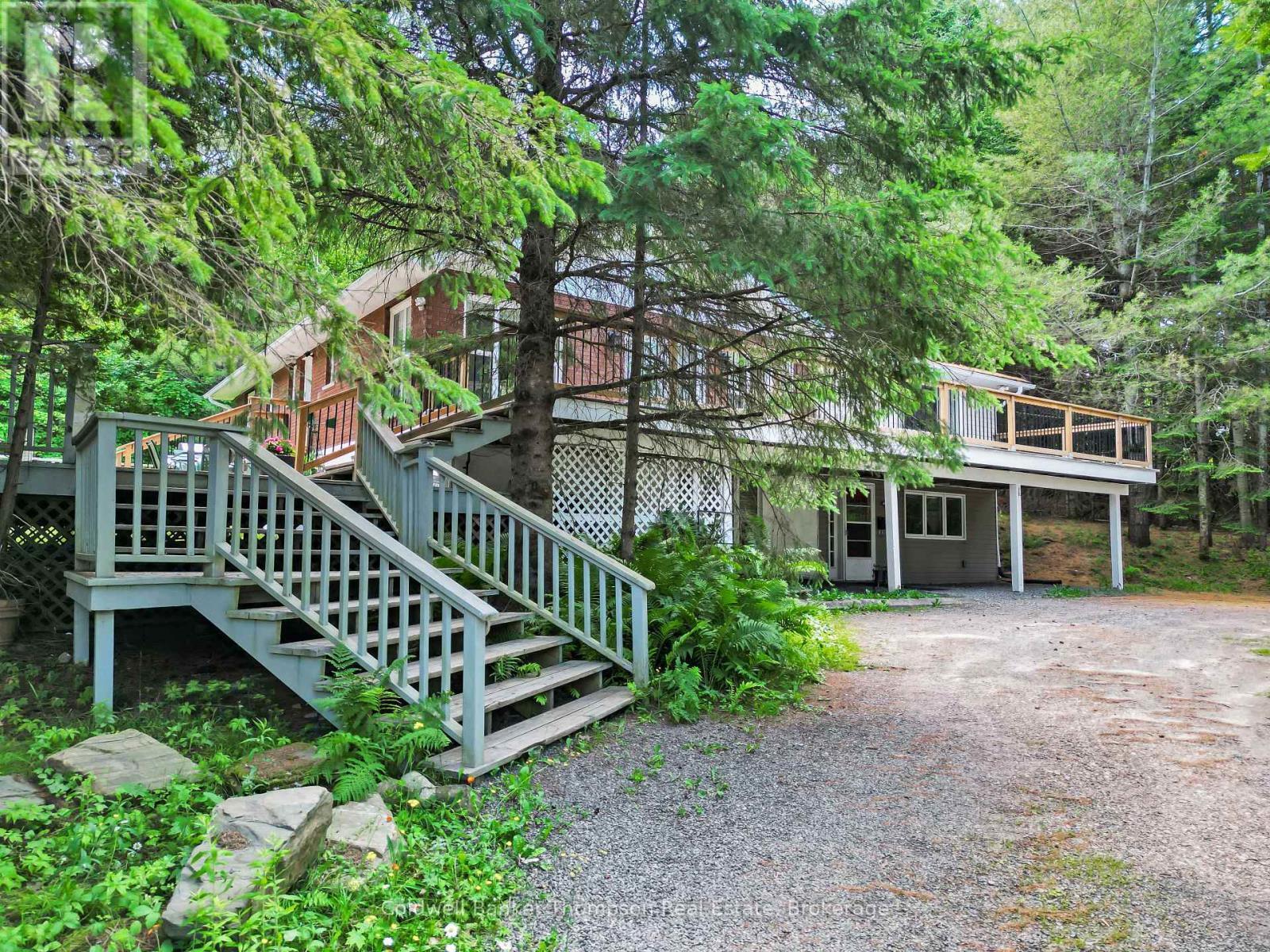 Property Photo: 1459 Ravenscliffe Road ON P1H 2J2