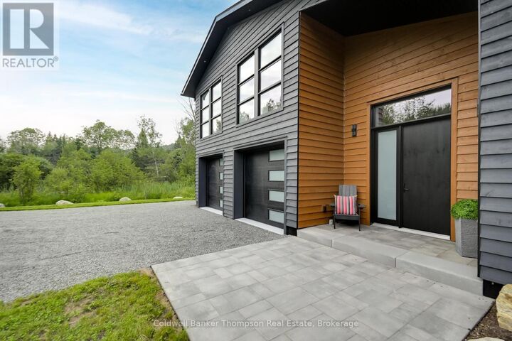 Property Photo:  120 Vernon Shores Avenue  ON P1H 2J2 