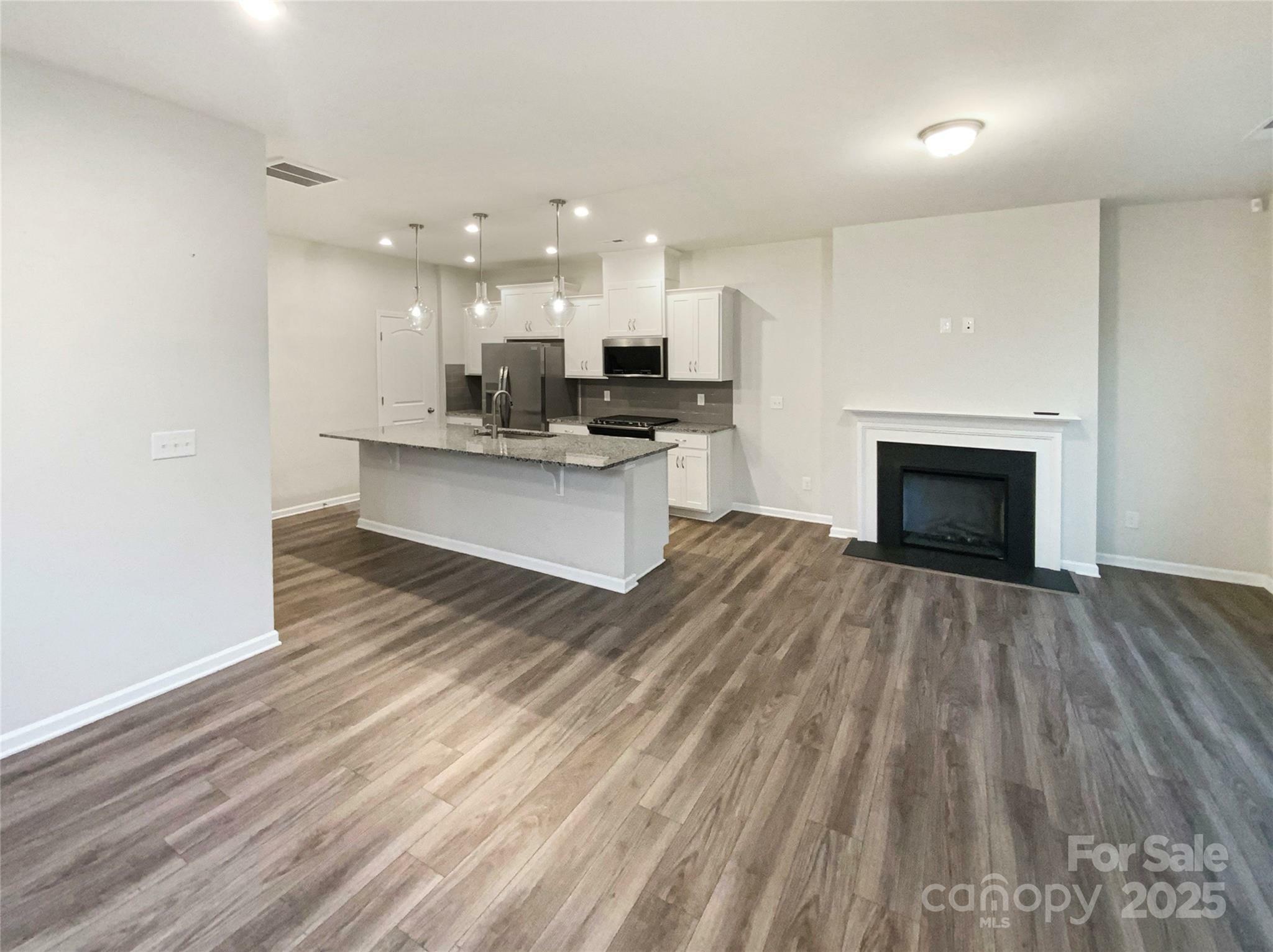 Property Photo: 4105 Galloway Park Drive NC 28262