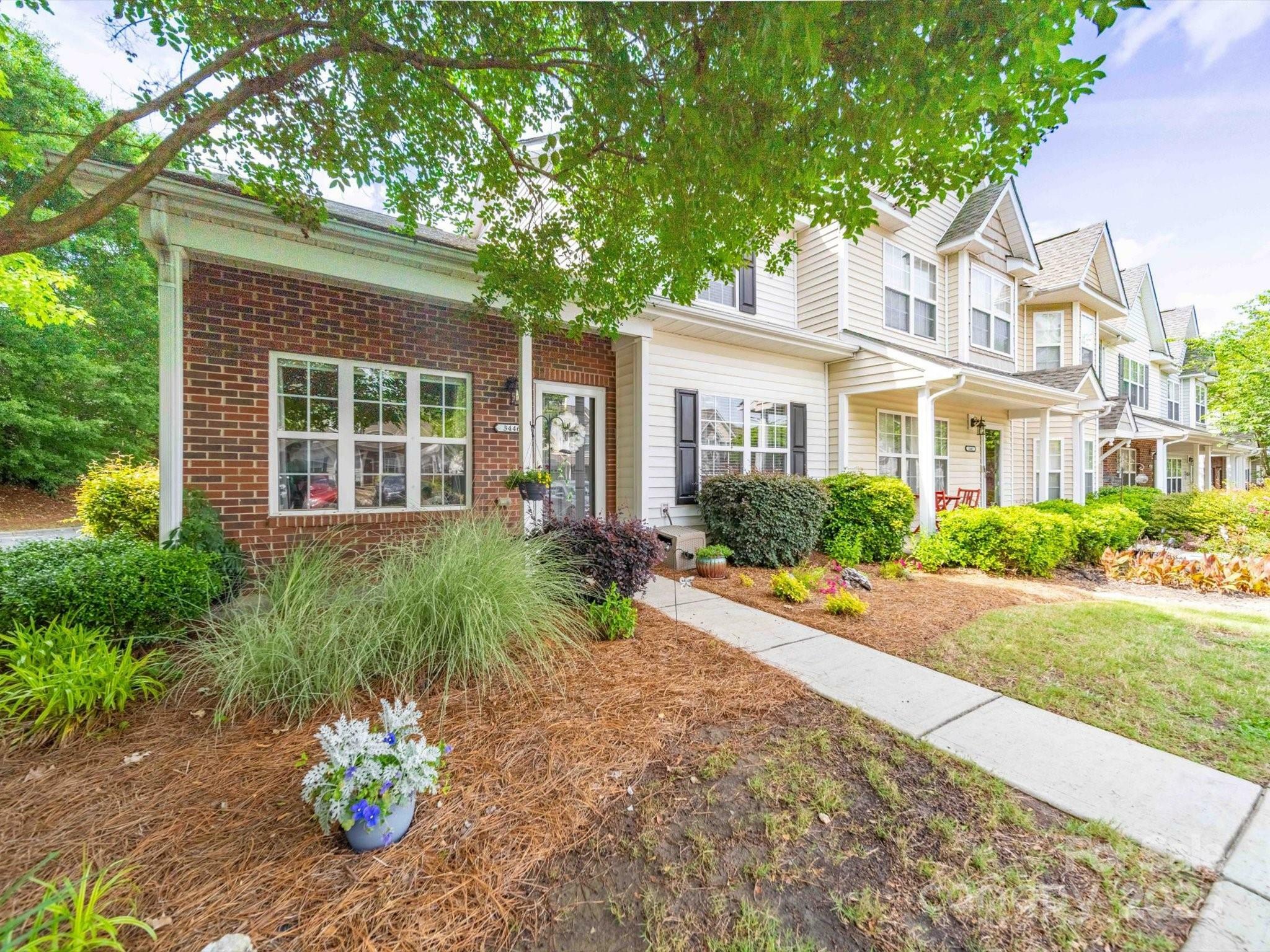 Property Photo: 3446 Broadwick Street NC 28213