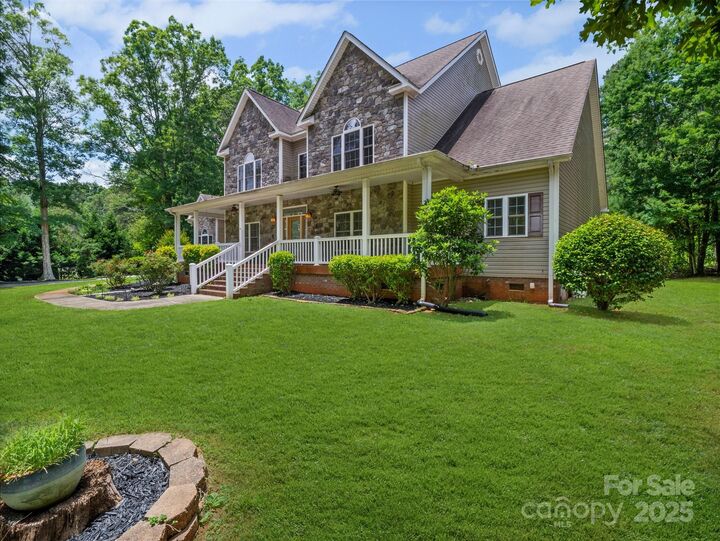Property Photo:  217 Blossom Hill Road  NC 28092 