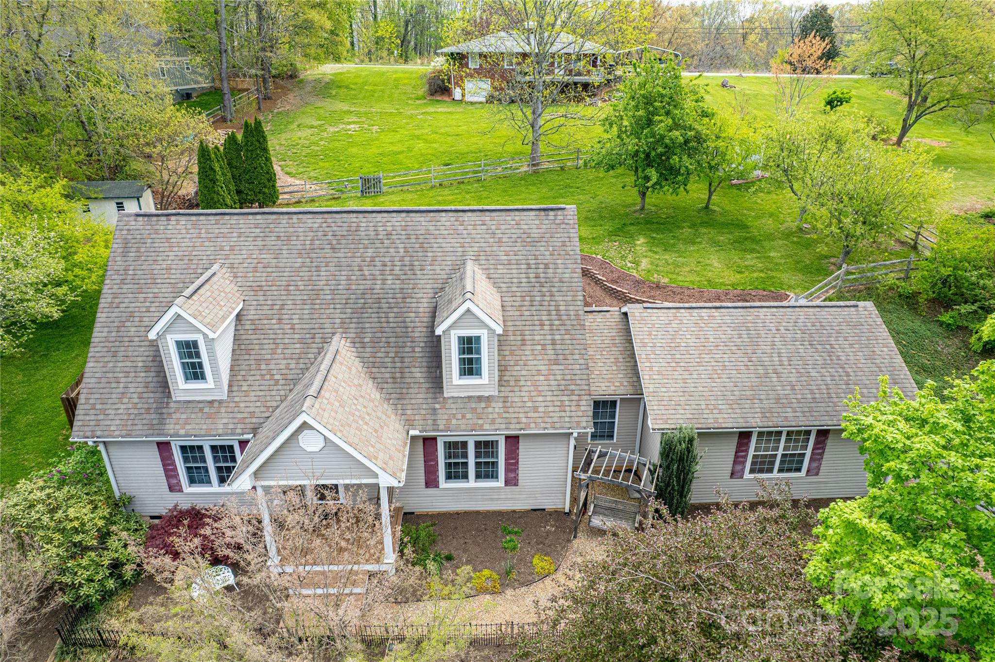 Property Photo: 25 N Willow Brook Drive NC 28806