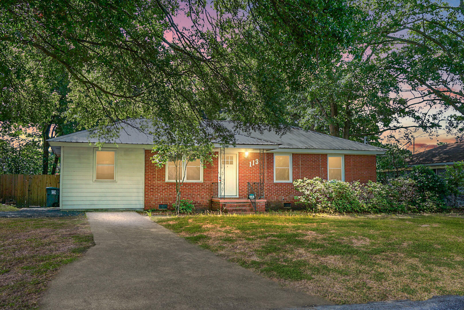 Property Photo: 113 Owens Circle SC 29483
