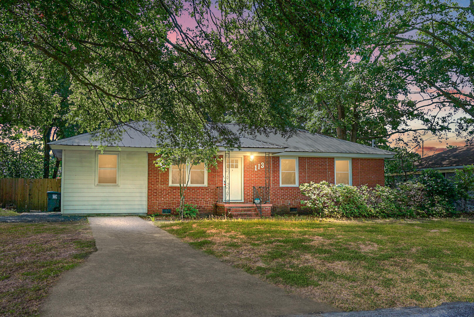 Property Photo: 113 Owens Circle SC 29483