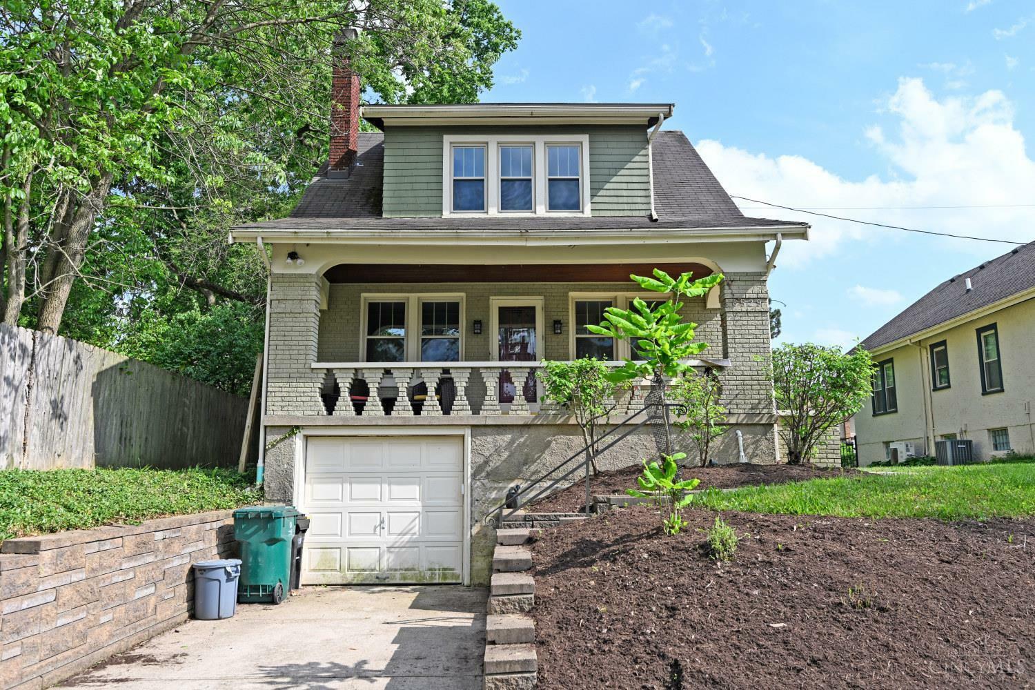 Property Photo: 6529 Glen Avenue OH 45213