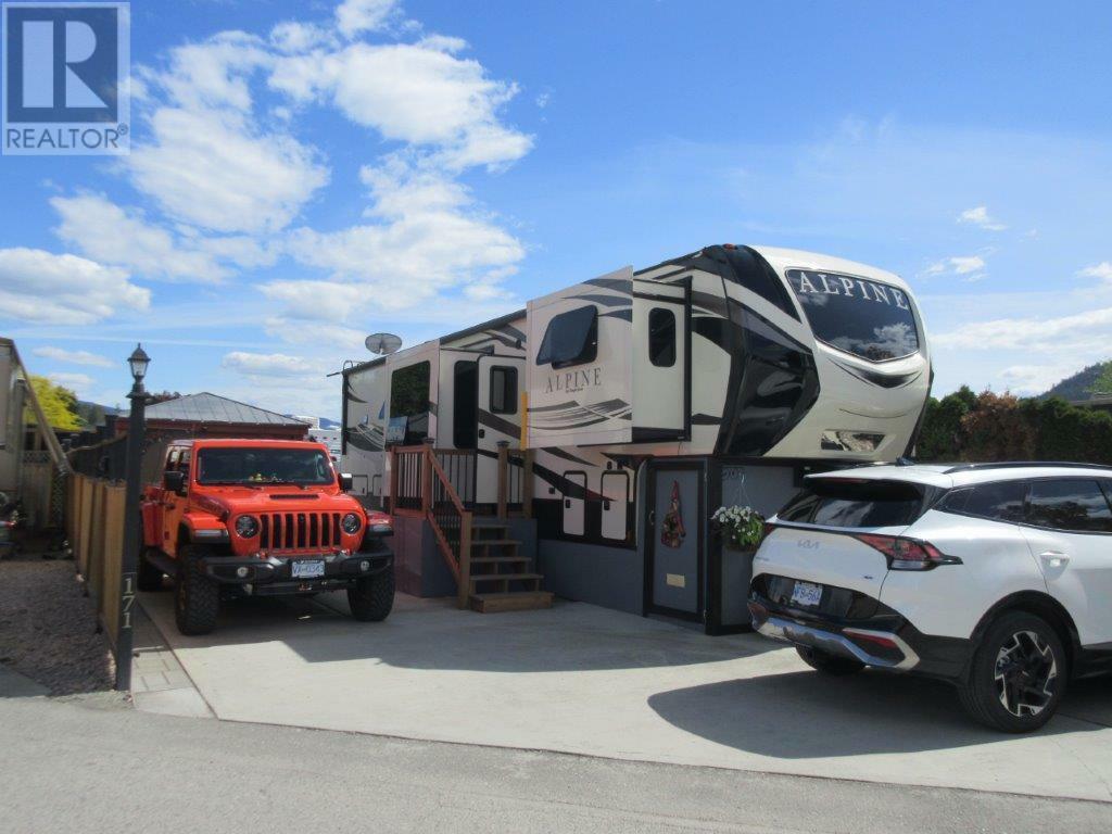 415 Commonwealth Road 171  Kelowna BC V4V 1P4 photo