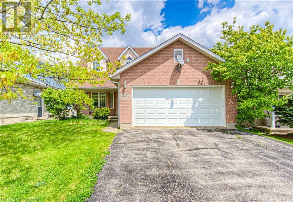 619 Westfield Drive  Waterloo ON N2T 2P2 photo