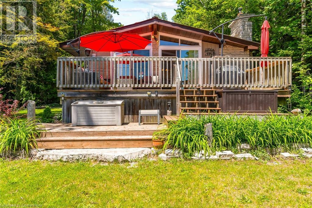 Property Photo:  376 Mallory Beach Road  ON N0H 2T0 