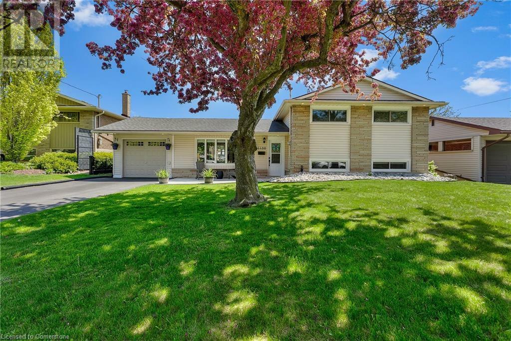 Property Photo: 4480 Queensway ON L2E 6P7