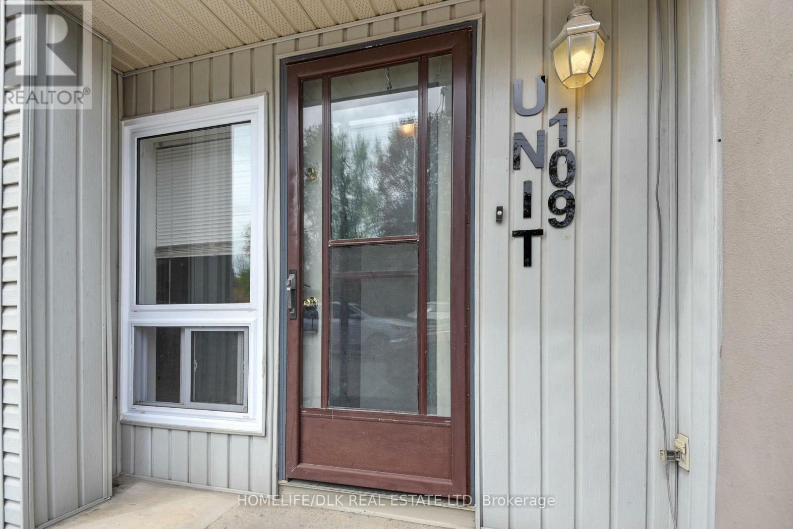 Property Photo: 105 Asa Street North 109 ON K0G 1J0