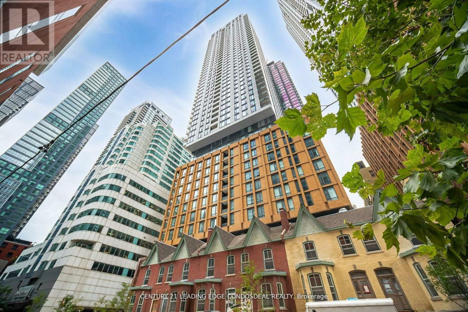 Property Photo: 8 Widmer Street Lph5 ON M5V 0W6