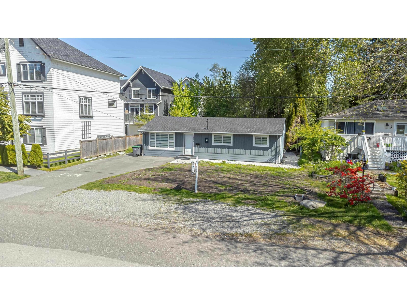 Property Photo: 16373 15 BC V4A 1L4