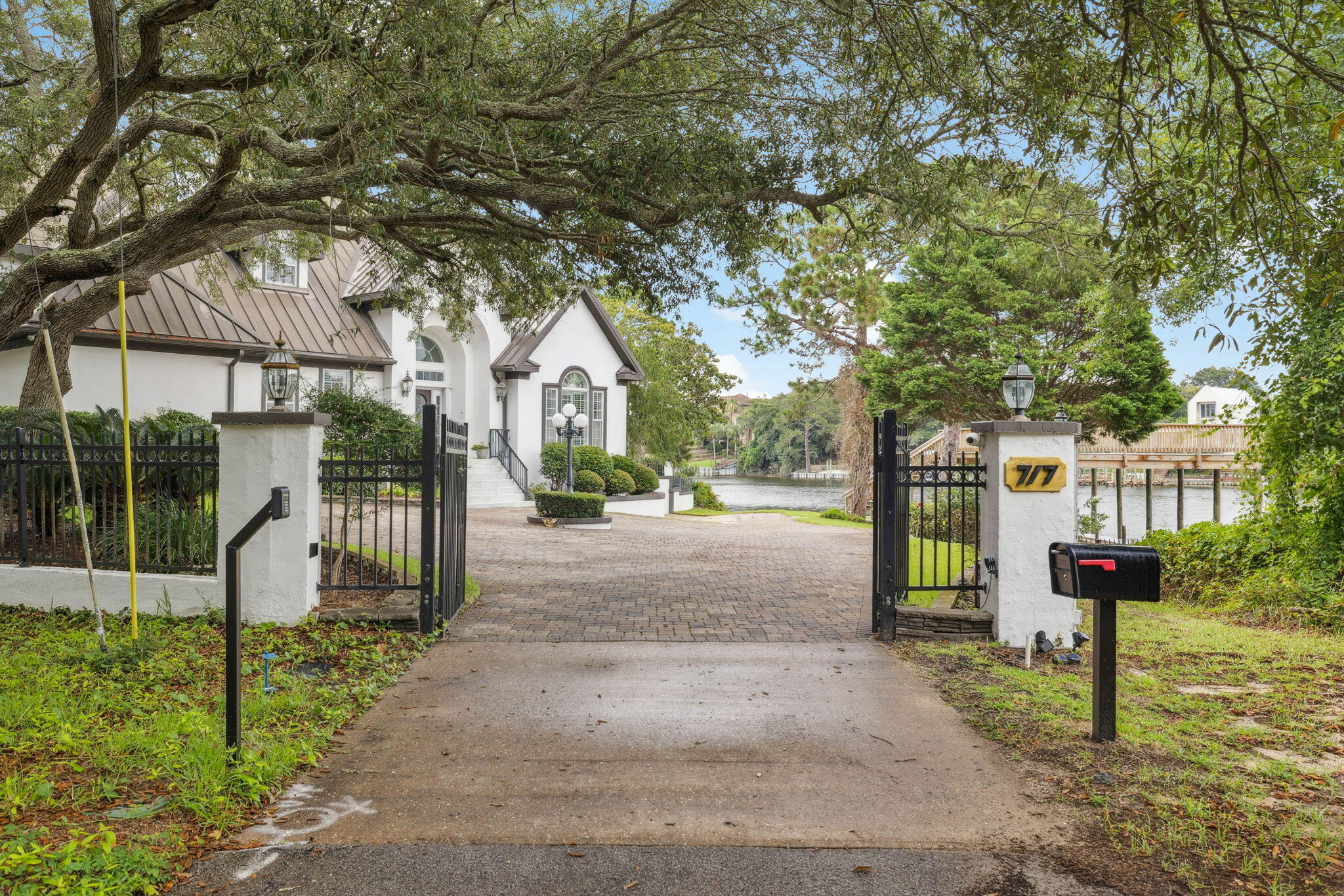 717 6th Street  Destin FL 32541 photo