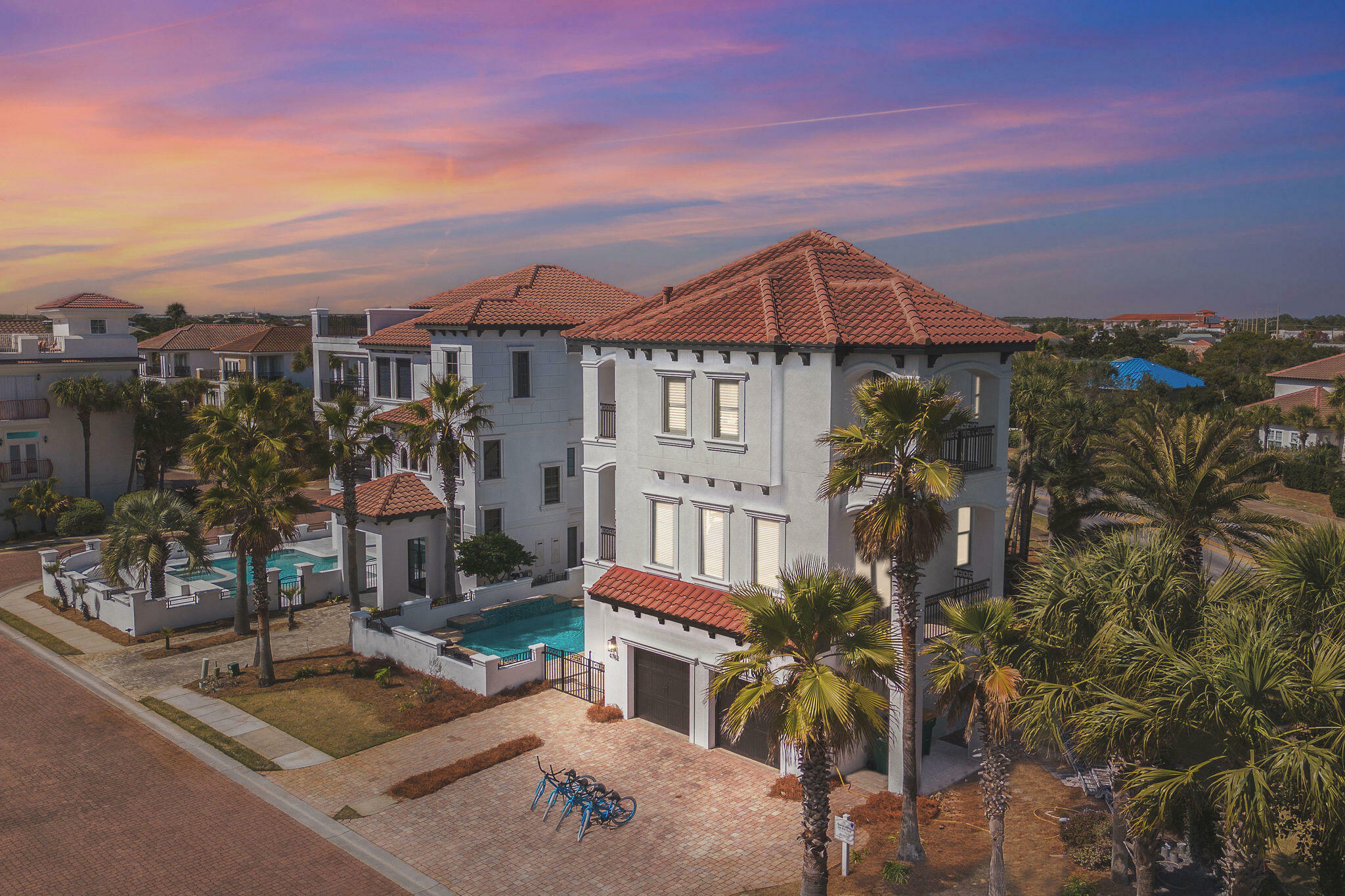 Property Photo: 4782 Ocean Boulevard FL 32541