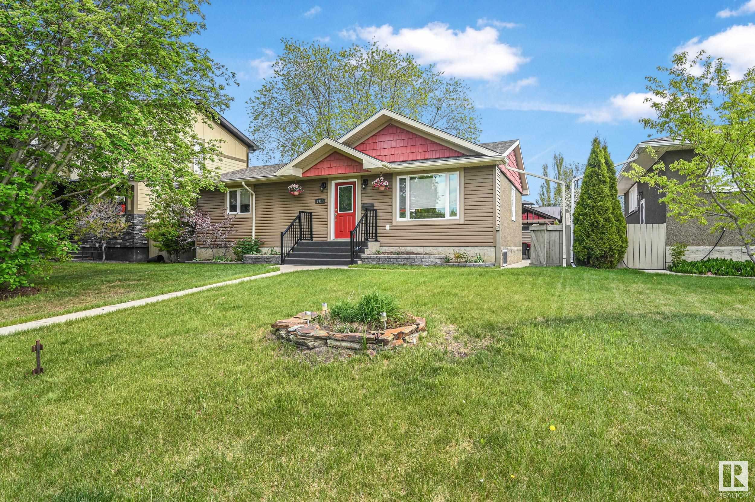 Property Photo: 8915 148 Street NW AB T5R 0Z8