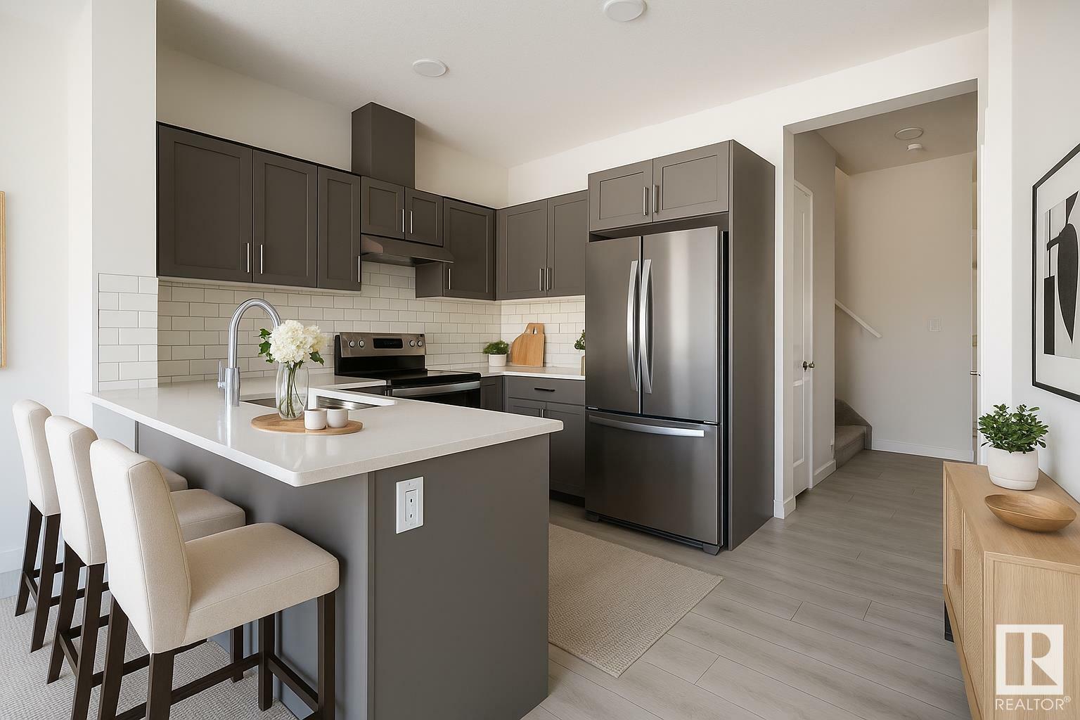 Photo de la propriété: 7020 Keswick Common SW 20 AB T6W 5P8