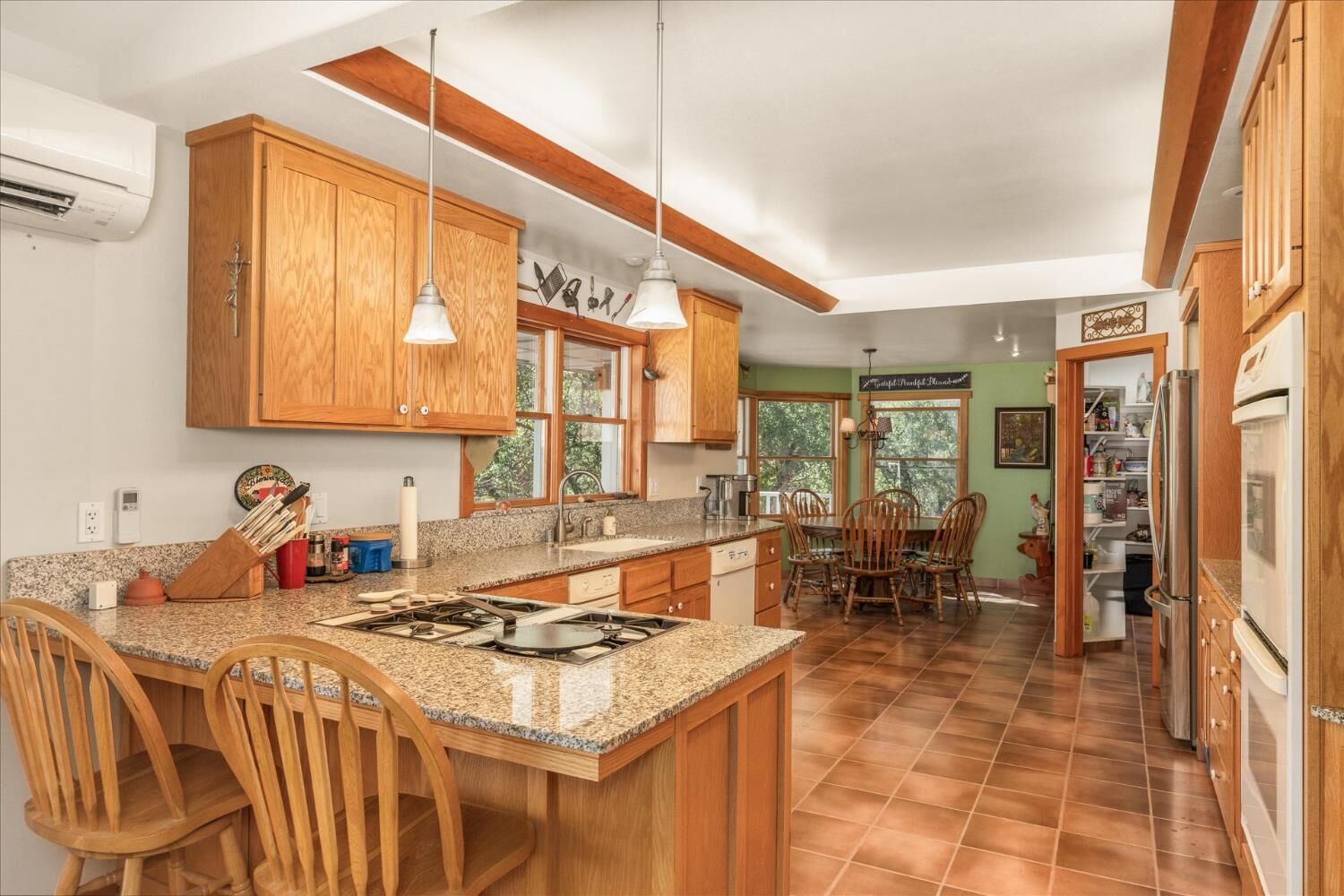 Property Photo:  31493 Hazelwood  CA 93643 