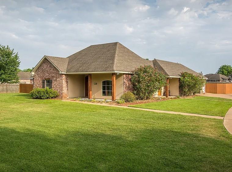 Property Photo: 5901 Coty Drive LA 71303