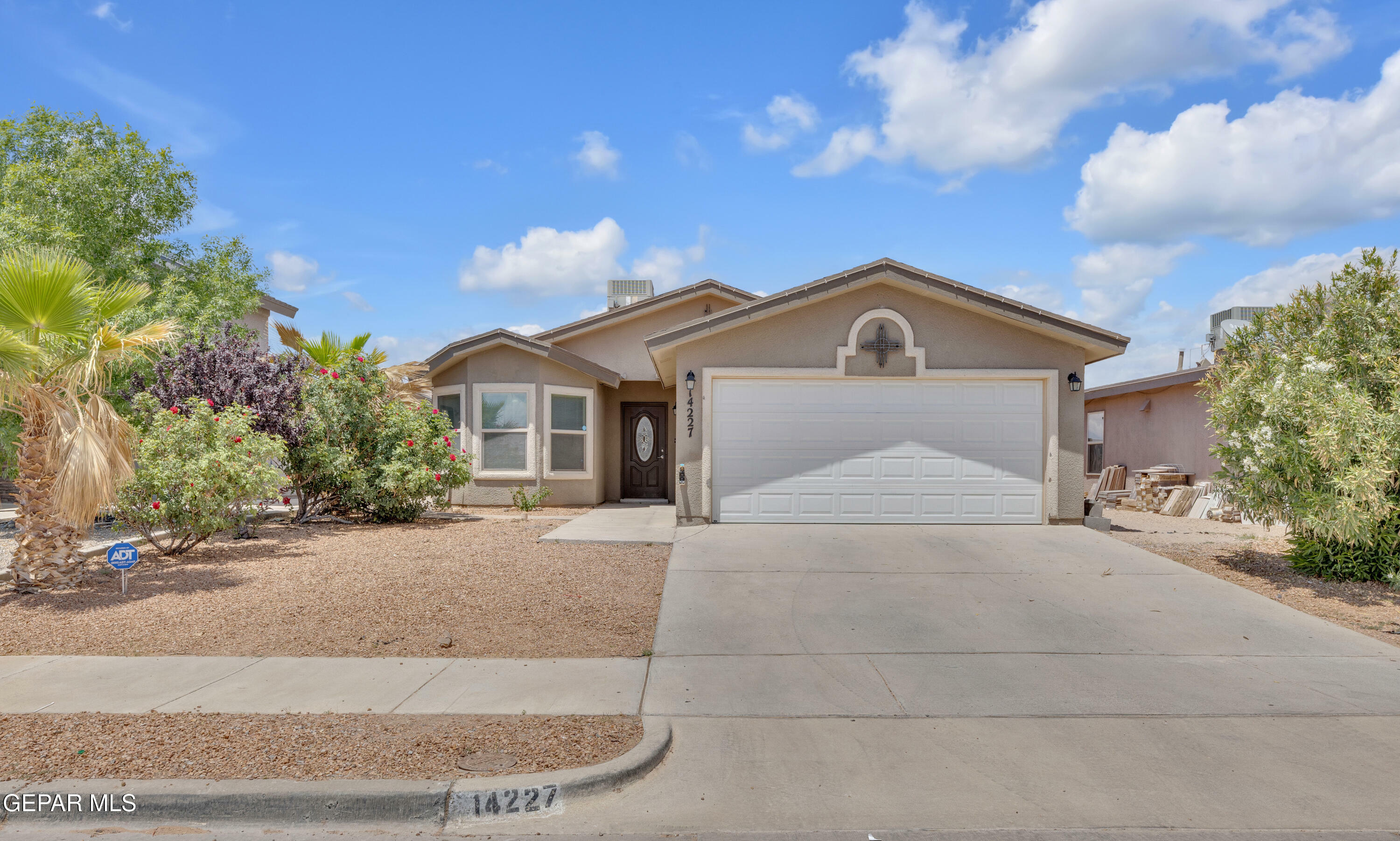 14227 Russ Leach Avenue  El Paso TX 79938 photo