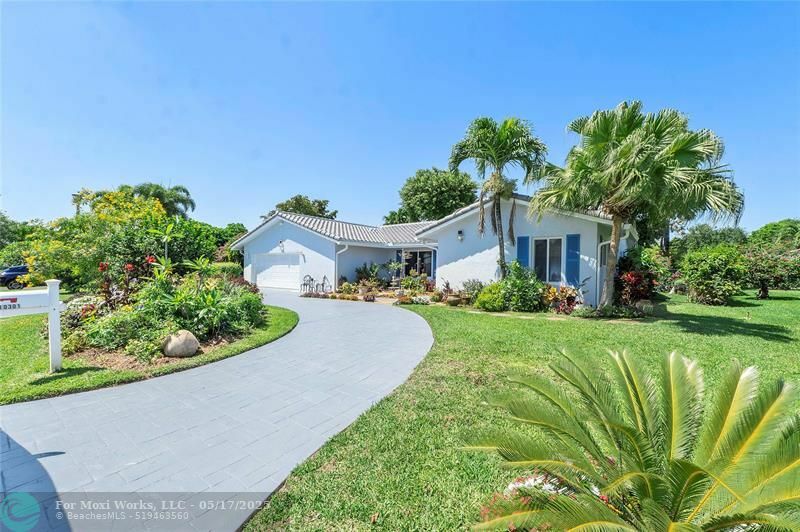Property Photo: 10301 NW 16th Ct FL 33071