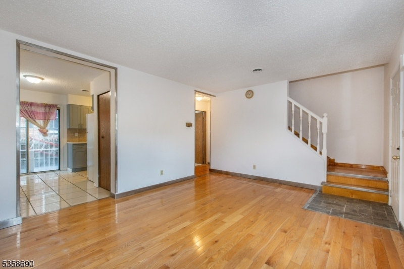 553 Ocean Ave  Jersey City NJ 07305 photo