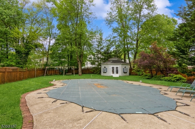 Property Photo: 20 Hampton Ter NJ 07039